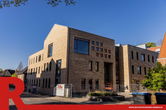 Gro&szlig;er Geb&auml;udekomplex mit Tiefgarage in Meppen.