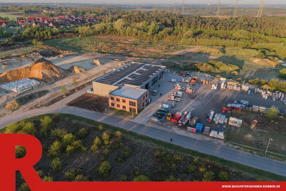 Firmensitz Bauunternehmen Robben 4 Bürogebäude mit Arbeitshalle und Lagerplatz der Bauunternehmen Robben GmbH.
