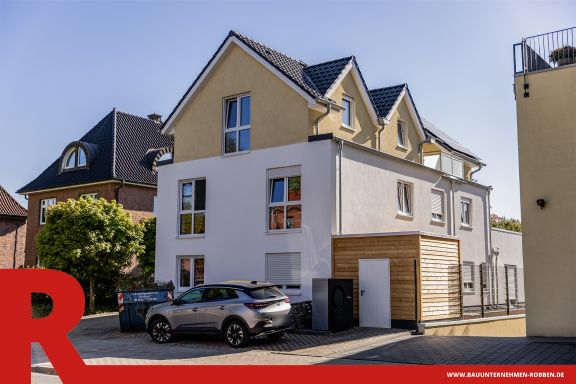 Mehrfamilienhaus mit mehreren Wohneinheiten in Gelbton.