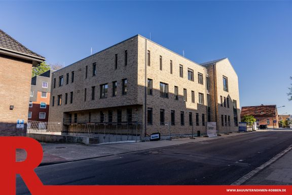 Gro&szlig;er Geb&auml;udekomplex mit Tiefgarage in Meppen.